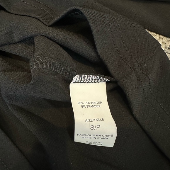 Suzy Shier Black Cowl Neck Draped Blouse Size Small - Picture 3 of 3